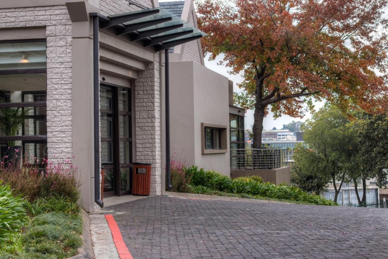 City Lodge Hotel Sandton, Katherine Street Йоханесбург Екстериор снимка